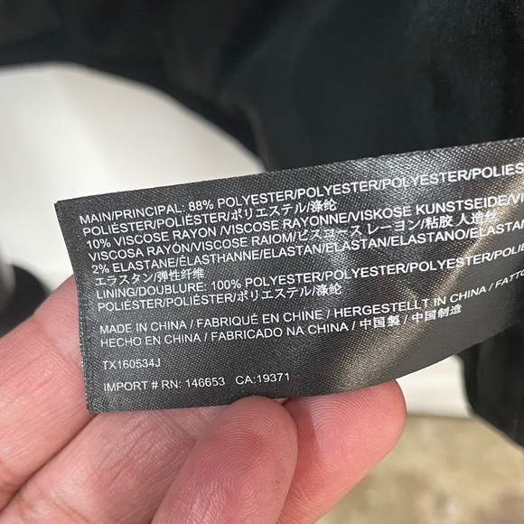 Fifth Label Open Front Black Overcoat, Oversized, Size Medium - Picture 9 of 11